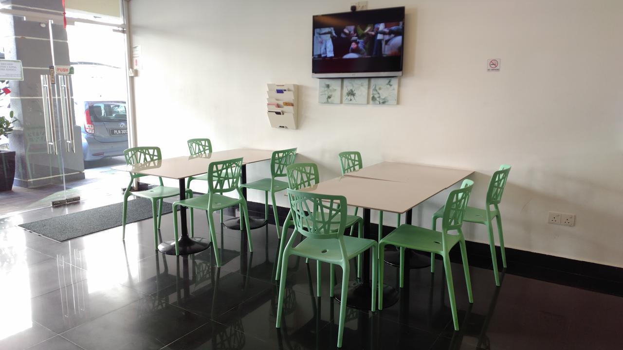 Apple 1 Hotel Budget Gelugor Extérieur photo