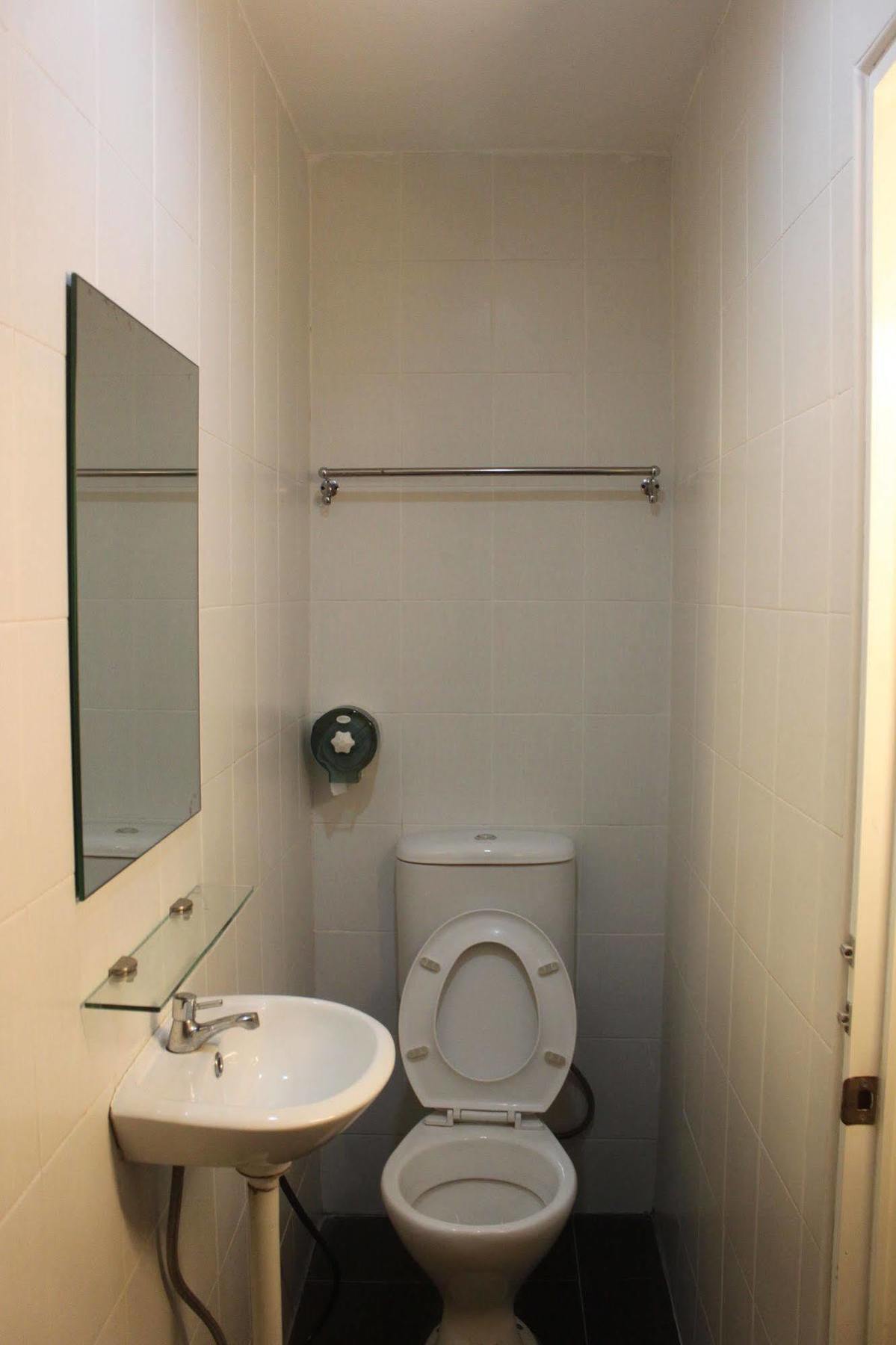 Apple 1 Hotel Budget Gelugor Extérieur photo